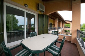 Appartamento familiare | Balcone