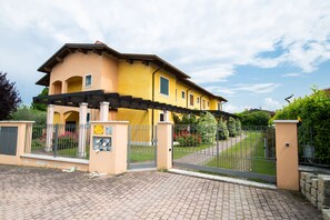 Facciata della struttura