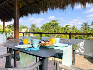 Outdoor dining - Beautiful 1 bd, Tree Top breeze and vistas, in town, only 5 min to the beach (Puerto Morelos)