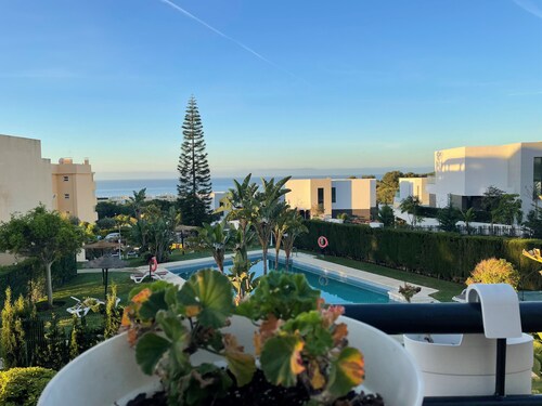 Lovely Townhouse With sea View Close to the sea in Cabopino - Marbella