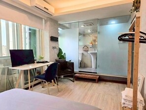 1 bedroom, iron/ironing board, free WiFi, bed sheets