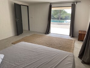 6 多间卧室、办公桌、熨斗/熨衣板、免费 WiFi