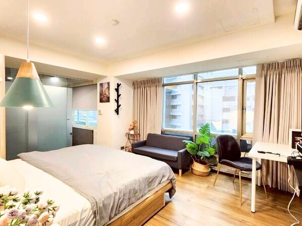 1 bedroom, iron/ironing board, WiFi, bed sheets