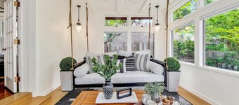 Sleepy Hollow Chateau near Old Town