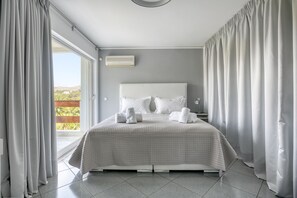 1 bedroom, iron/ironing board, WiFi, bed sheets - South Blue Sea View Apartment (Vouliagmeni)