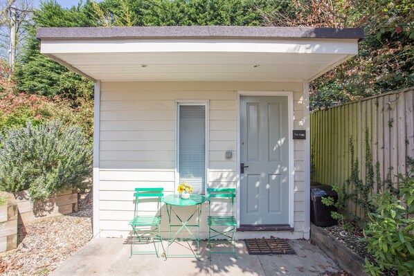 Studio | Terrace/patio