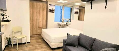 1 bedroom, iron/ironing board, free WiFi, bed sheets