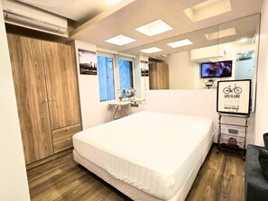 1 chambre, fer et planche à repasser, Wi-Fi gratuit, draps fournis