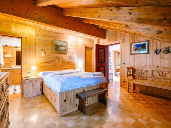 3 bedrooms, Internet