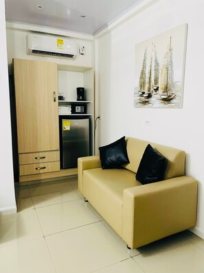 Dobbeltrom – deluxe, 1 queensize-seng | Sengetøy av topp kvalitet, dundyner og senger med Select Comfort-madrass