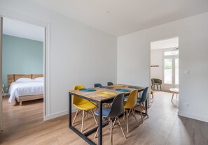 Dining - A bright cocoon for a pleasant stay in Arcachon (Arcachon)
