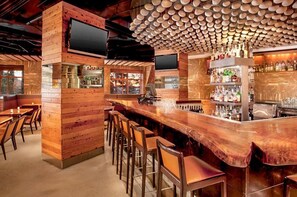 Bar (en la propiedad)