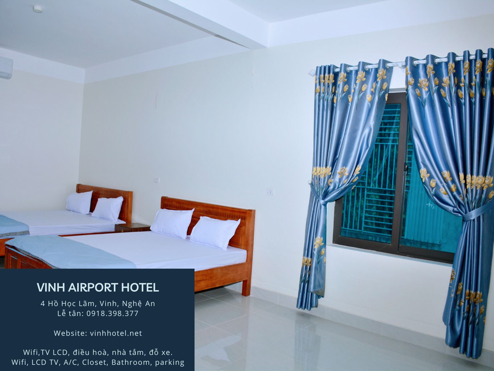 Deluxe Quadruple Room | Desk, laptop workspace, free WiFi, bed sheets