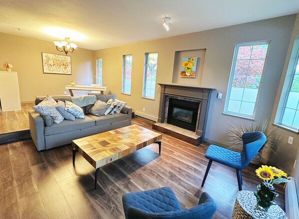 TV connectée, cheminée