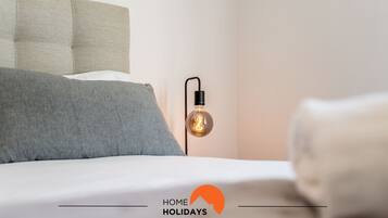 Iron/ironing board, free WiFi