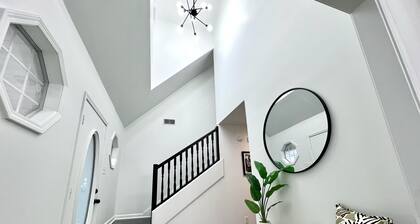 NEW! 901 Country Charm - Minutes from Memphis, TN!