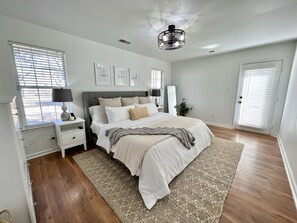 3 bedrooms, iron/ironing board, WiFi, bed sheets - NEW! 901 Country Charm - Minutes from Memphis, TN! (Marion)