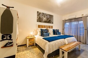 Luxury Twin Room | Premium bedding, down comforters, in-room safe, individually decorated - Liam Victoria Falls (Victoria Falls)