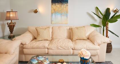 New modern basement suite - private entrance & parking