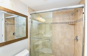 Shower, hair dryer, towels