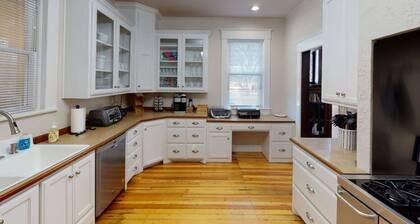 The Craftsman Retreat