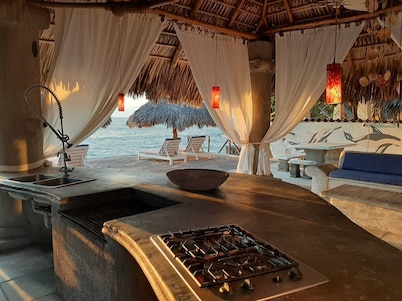 Villa Kassondra del Mar 