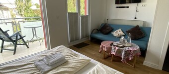 Haus Adams - Guesthouse with outstanding view on the river rhine, cosy, quiet