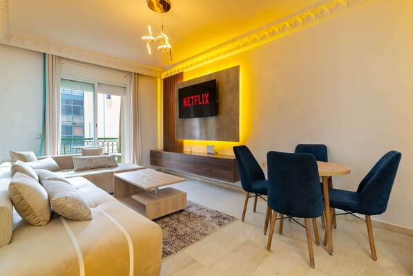 Smart TV, video library