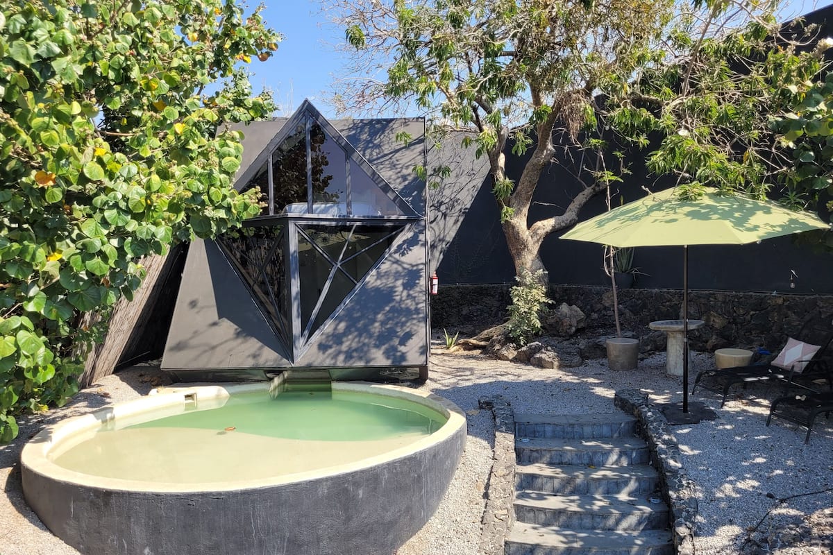 Hytte – exclusive, dalutsikt | 1 soverom, dundyner, minibar og sengetøy