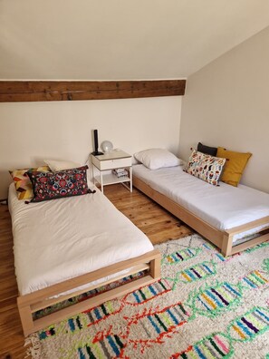 3 chambres, Wi-Fi, literie fournie
