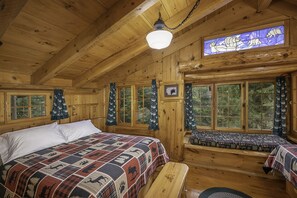 3 soverom, strykejern/-brett, wi-fi (inkludert) og sengetøy