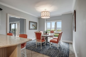 Villa, Multiple Beds, Kitchen, Golf View (1080 Lighthouse I) | Dining