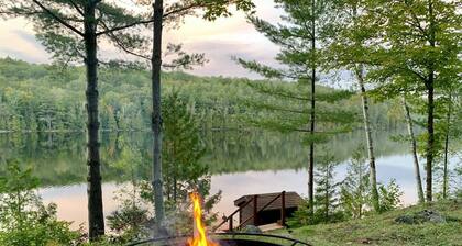 Waterfront, High-speed Internet, Near Bon Echo Park!