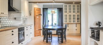 Stunning home in Skillingsfors