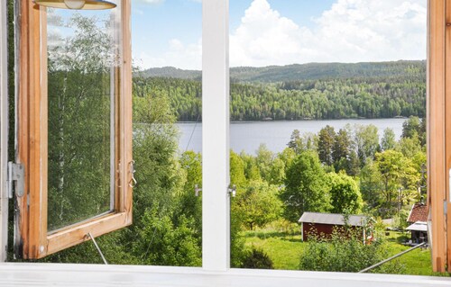 Stunning home in Skillingsfors