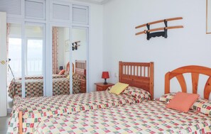 3 camere, ferro/asse da stiro, Wi-Fi gratuito, lenzuola