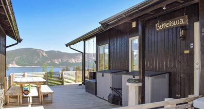 Amazing home in Treungen with WiFi