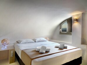 1 bedroom, iron/ironing board, travel crib, free WiFi