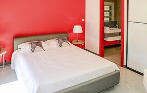 4 bedrooms, free WiFi