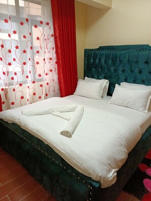 2 Schlafzimmer, Bügeleisen/Bügelbrett, WLAN, Bettwäsche