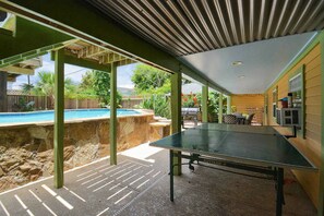 Terrace/patio