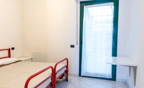 1 habitación y ropa de cama 