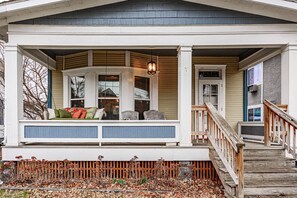 تفاصيل الفندق من الخارج