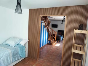 3 soverom og sengetøy