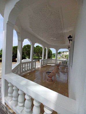 Terrace/patio - Ocean View 2BR Palm Villa 1st Floor (St. James Parish)