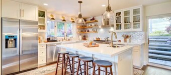 Elegant Bay Area Escape Oakland Hills Views, Chef's Kitchen, Claremont Hotel