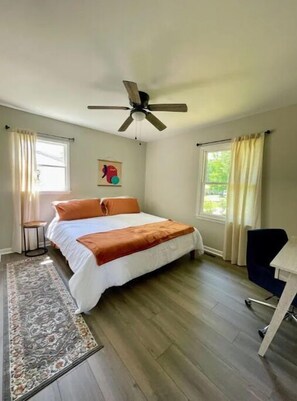 3 bedrooms, WiFi, bed sheets