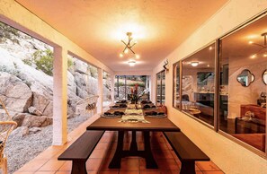Outdoor dining - The Famous Cliff House  (La Quinta)