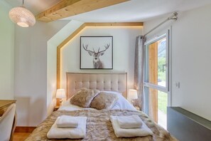 3 bedrooms, iron/ironing board, travel crib, free WiFi - Couchant · Chalet Lumineux 6pax Vues Terrasses Confort (Chamonix-Mont-Blanc)
