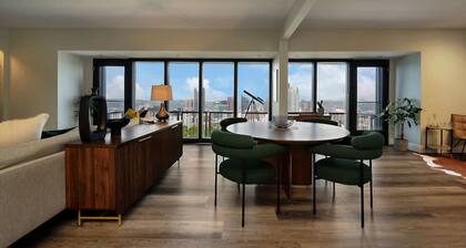 ★ HostWise Stays ★ Grandview Ave Luxe - Sweeping City Views & More!